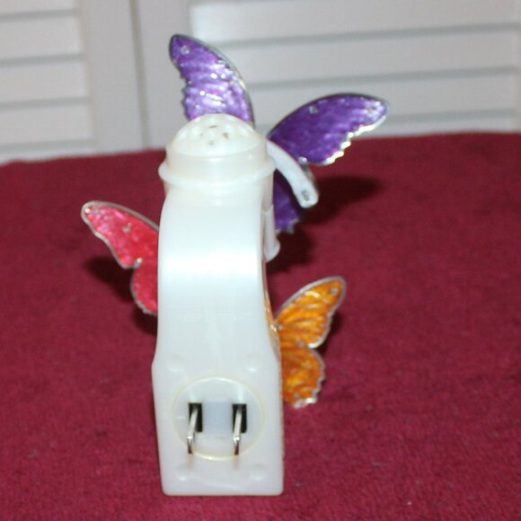 Bath & Body Works Wallflowers Plug in th Butterfly Trio or Spring Butterflies - Picture 5 of 6
